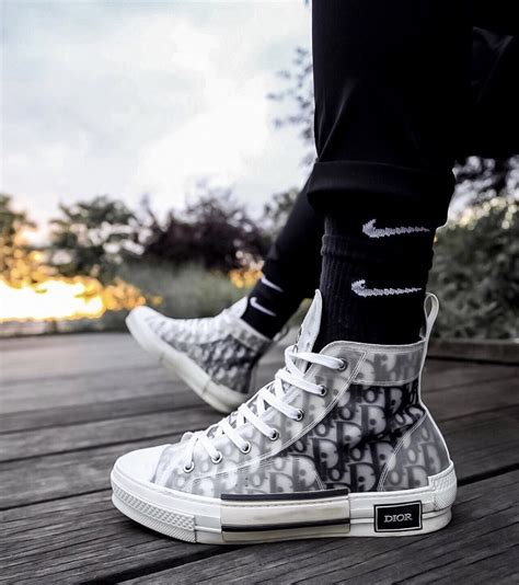 converse dior precio|dior converse high top women.